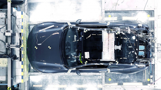 Volvo ukázalo revoluční řešení bezpečnosti aut. Nárazům odolají i bez použití oceli