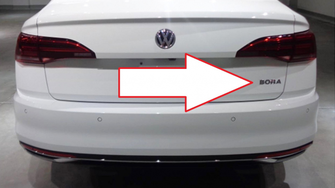 Nový VW Bora nafocen bez maskování. Doprovodí další dvě kompaktní novinky