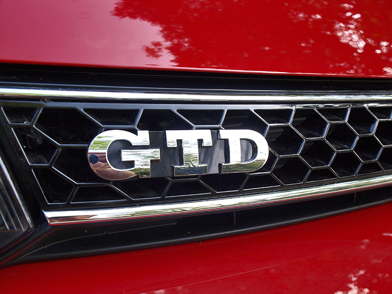 Test Volkswagen Golf GTD: radost s vůní nafty - 17 -