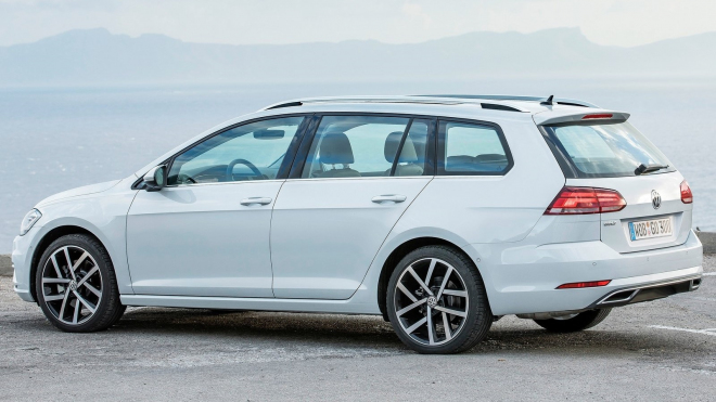 Šéf odborů VW řekl, co je pravdy na údajném konci Golfu kombi bez nástupce