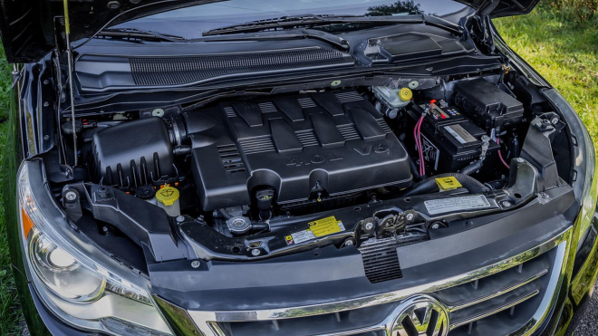 Zapomenutý rodinný propadák VW s motorem 4,0 V6 se dnes dá levně koupit v pěkném stavu