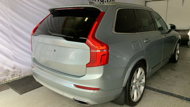 Majitel tohoto Volva musel za pouhé 3 roky vlastnictví natankovat 640 plných nádrží