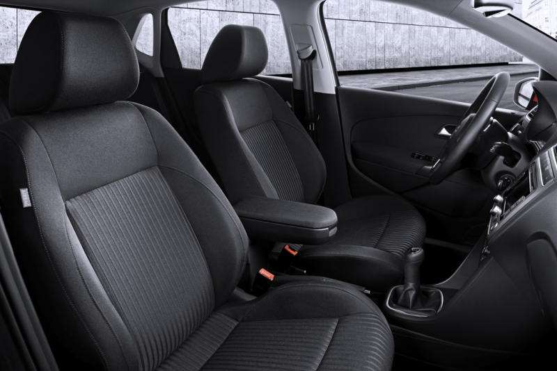 Volkswagen Polo 5: menší Golf 6 představen - 22 -