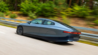 Nejnovější koncept Volkswagenu je výsměch zdravému rozumu. Vypadá jako cyklohelma na kolech, nedokáže ale víc než komfortní dieselová limuzína