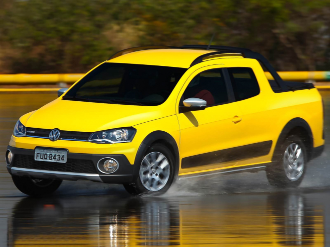 VW Saveiro Doble Cabina 2014: atraktivní pick-up teď uveze více, lidí