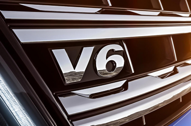 VW Amarok V6 TDI dorazil do ČR, nabídne manuál i pro 224koňovou verzi