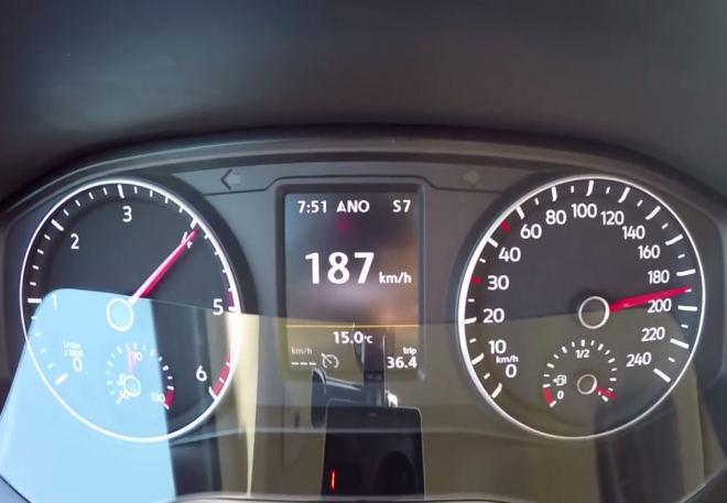 Nový VW Amarok V6 TDI ukázal své zrychlení, i 180 km/h zvládne hravě (video)