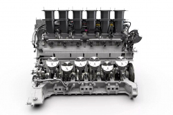 Pagani ukázalo auto s nejsilnějším motorem své historie, za zvuku starých F1 generuje 900 koní bez turba i elektřiny