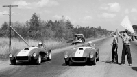 V SSSR se s auty kdysi skutečně závodilo ve velkém, záběry ze „sovětského Le Mans” z 50. let působí až surreálně