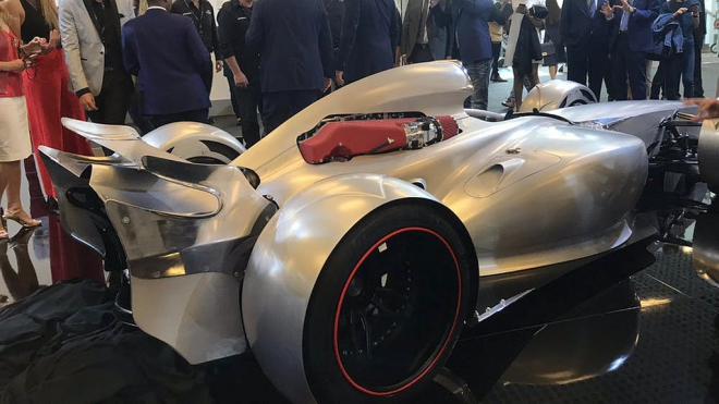 Formule 1 pro běžný provoz je hotová, ohromí výkonem, hmotností i cenou