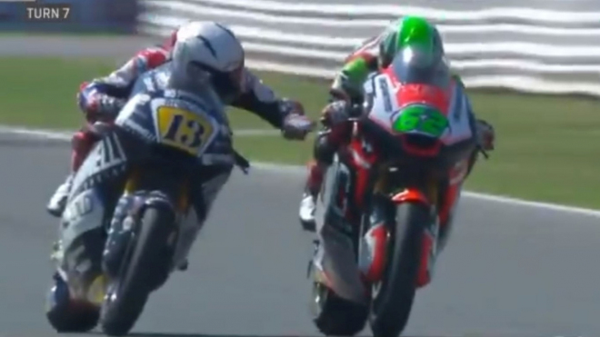 Podívejte se, jak si jde zničit závodní kariéru jediným hloupým krokem