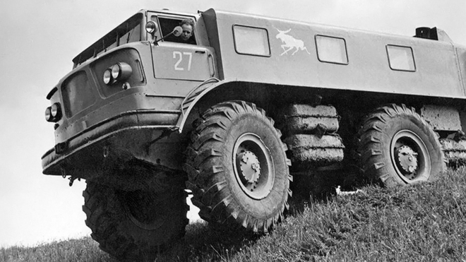 V SSSR postavili terénní monstrum se spotřebou 100 l na 100 km, projelo, co žádné jiné auto
