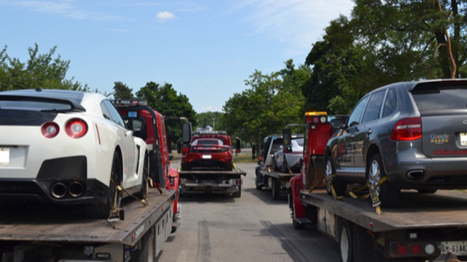 Kanadská policie se pochlubila likvidací automobilových „kaskadérů”, sebrala jim auta