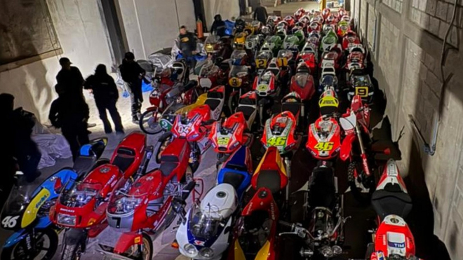 Úřady zabavily bývalému olympionikovi po exkluzivním superautě i sbírku vzácných motorek, má hodnotu skoro miliardu