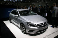 Mercedes A 2012 živě: nejobletovanější novinka, právem? (první dojmy)