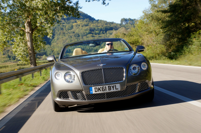 Bentley Continental 4,0 V8 bi-turbo: poslechněte si nový motor (video)