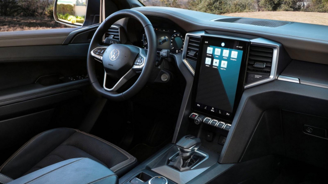 Nejnovější VW jde proti době i všem prohlášením automobilky, působí jako auto z roku 2015