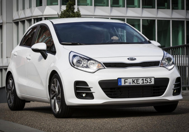 Kia Rio 2015: facelift vítá nové nárazníky, spotřeba prý klesla