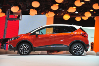 Renault Captur: malé francouzské SUV poprvé v akci na videu (+ živé foto)