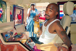 30 let po jeho vraždě je k mání poslední auto legendárního Tupaca. Je skoro nejeté, dodnes nese své tragikomické jméno