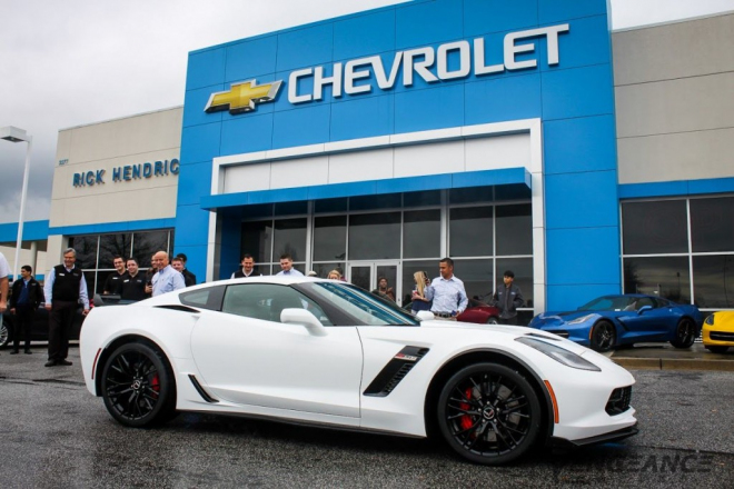 Chevrolet Corvette Z06 2015 má po prvním měření na brzdě 698 koní (+ video)