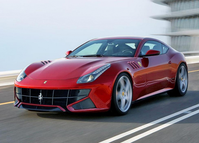 Ferrari FF Coupe: atraktivnější FF má přijít dříve než za rok, bude větší než F12
