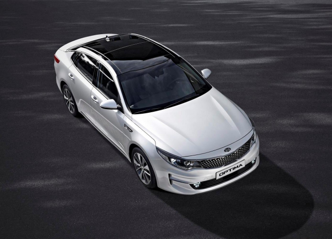 Nová Kia Optima 2016 odhalena i pro Evropu, výkonem neoslní