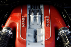 Ferrari si nechalo patentovat nové řešení spalovacího motoru, může mu vdechnout nový život