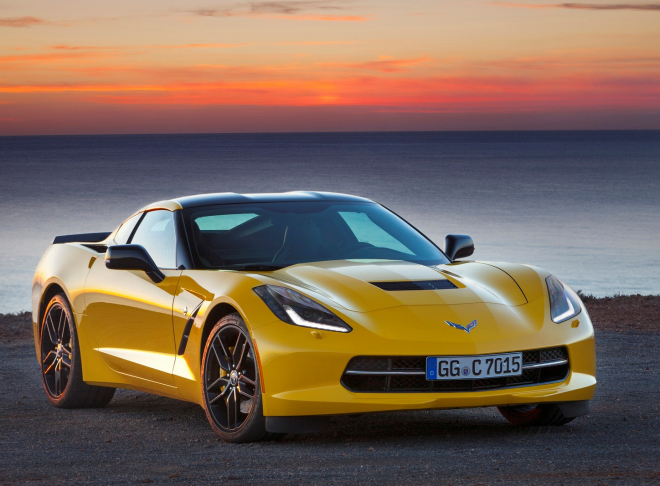 Chevrolet Corvette C7 v evropské verzi na nových fotkách, snad aby byl vidět