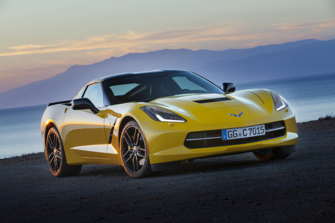 Chevrolet Corvette C7 2016 shodil 9 kg, díky plastovým panelům karoserie