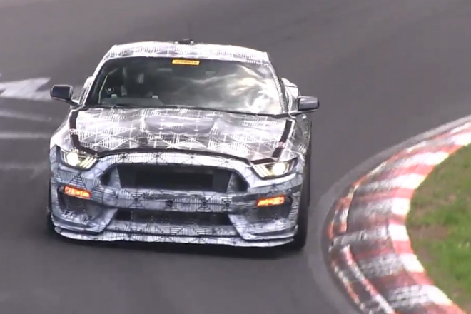 Ford Mustang SVT: další Američan běsní na Nordschleife, ukáže se příští rok (video)