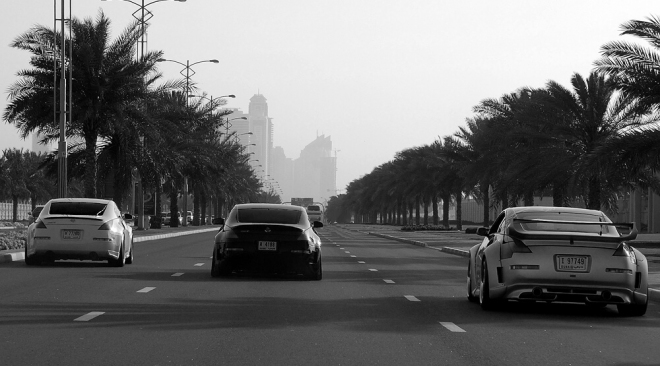 Video: driftující trio Nissanů 370Z v ulicích Las Vegas