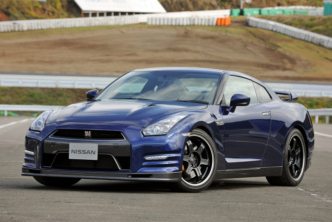 Nejméně prodávaná auta v USA, rok 2013: v hitparádě nezájmu je i Nissan GT-R