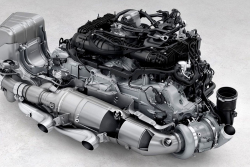 Porsche dokonalo obrat, své chystané elektrické sporťáky předělává na spalovací pohon ve všech verzích