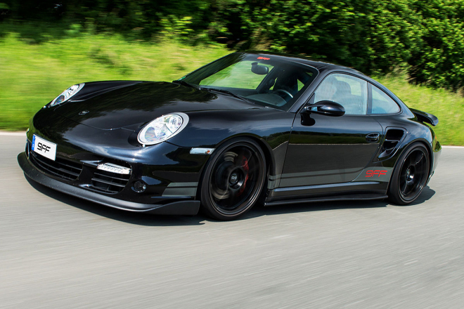 9ff F97 A-Max 4-WD: 911 Turbo s 1 400 koňmi zrychlí z 0 na 200 km/h za 5 s