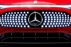 Mercedes udělal další sebevražedný krok ve svém směřování, uvnitř firmy dokonce zakázal používat „slovo na L”