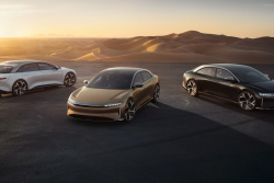 Výrobce elektromobilů svým posledním krokem nechtěně přiznal, jak ohromně tato auta ztrácejí hodnotu