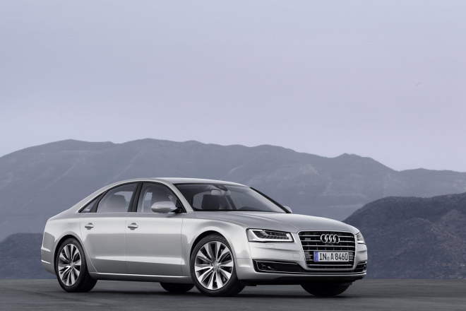 Audi A8 2014: facelift má české ceny, základní TDI přijde na necelé dva miliony