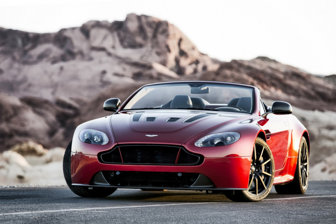 Aston Martin V12 Vantage S Roadster: nejrychlejší otevřený Aston umí sto za 4,1 s