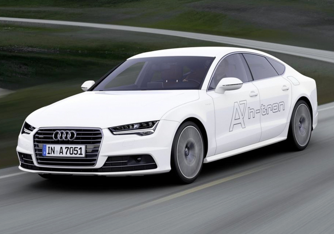 Audi A7 Sportback h-tron quattro: plug-in hybrid na vodík má plastový výfuk