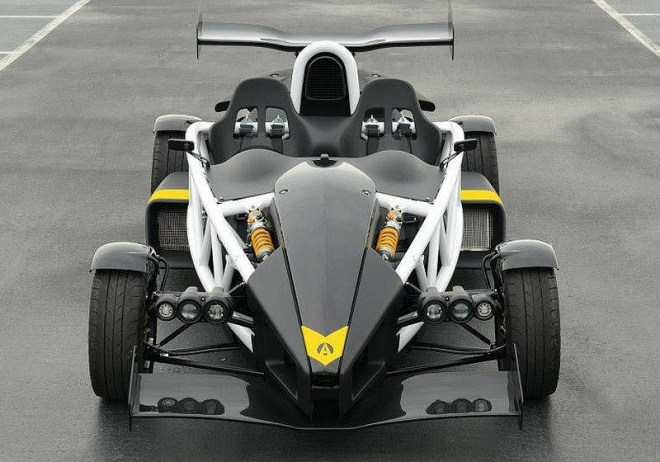 Ariel Atom 3.5R oficiálně: se sekvencí a vyšším výkonem dá stovku za 2,6 s