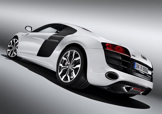 Audi R8 V10: je libo stovku pod čtyři?