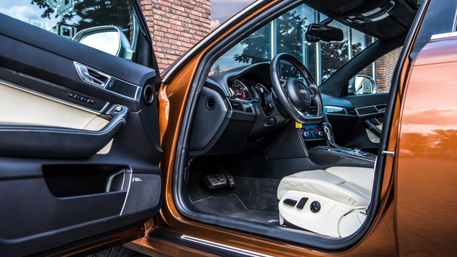 Někdo si koupil 742koňový superkombík v neobvyklé verzi, teď ho už 5 let marně prodává