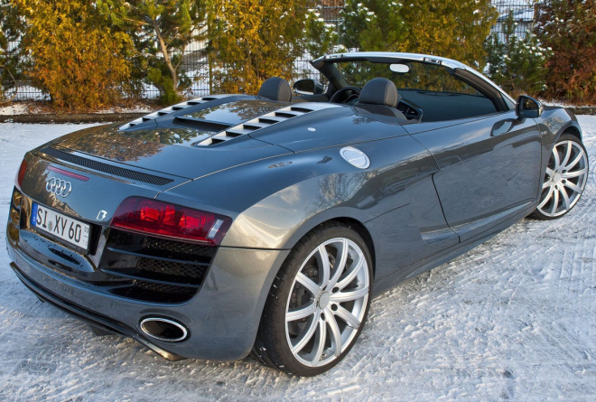Audi R8 V10 Spyder od B and B: první novoroční tuning hlavně zrychluje řazení
