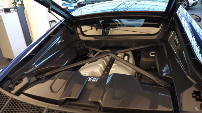 Audi naráz prodalo 38 kusů posledního modelu bez turba, to už se dnes nevidí