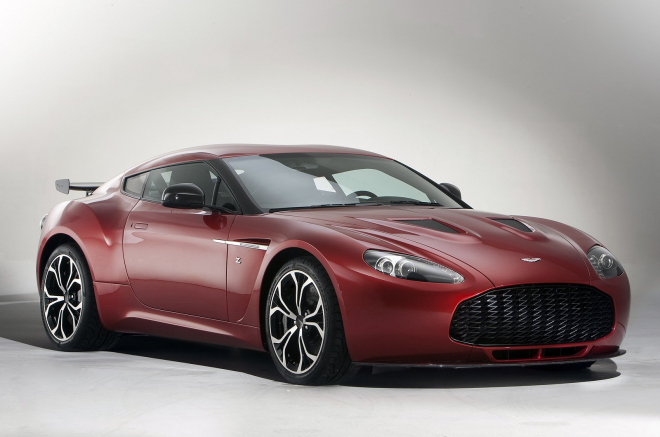 Aston Martin V12 Zagato: detailně a s pořádnou sadou fotek