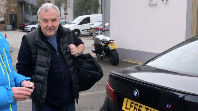 Clarkson ukázal, že producent Top Gearu a Grand Tour neví o autech prakticky nic