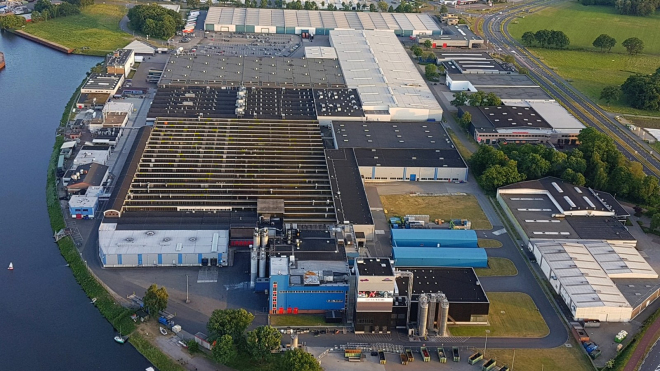 Další velká evropská automobilová fabrika náhle končí, po 80 letech. Podle firmy je &bdquo;nekonkurenceschopná&rdquo;, nejmíň 500 lidí dostane padáka