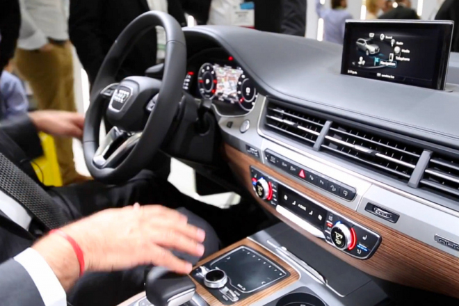 Audi Q7 2015: podívejte se na jeho nové palubní systémy v akci (video)