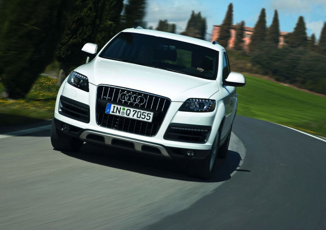 Audi Q7 facelift: decentní omlazení německého obra